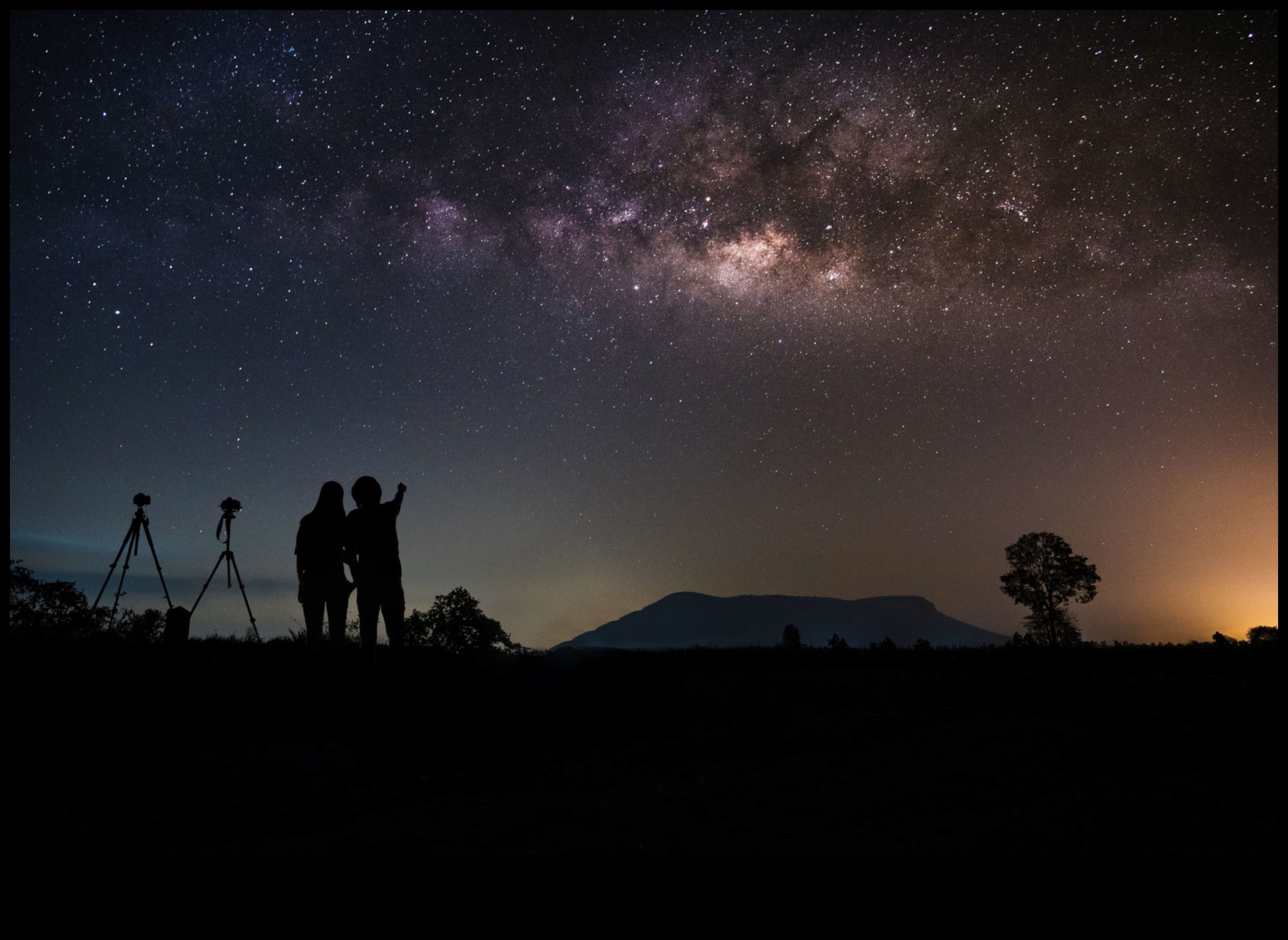 Starlit Siluetler: Bir gece gökyüzüne karşı çarpıcı ana hatlar elde etme teknikleri